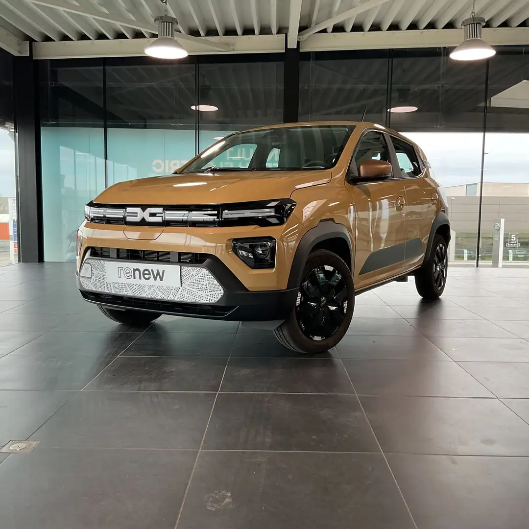 Dacia Spring Extreme 26.8 kWh 65 / Valckenier Oostende Geel - 1