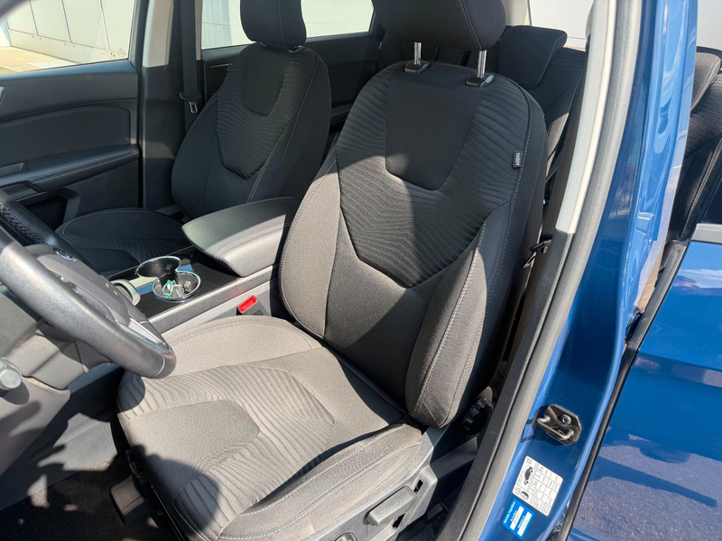 Ford S-Max S-MAX Hybrid Trend, AHK, LED — photo 5