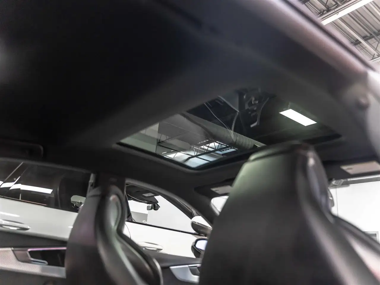 Audi RS5 снимка Audi RS5