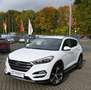Hyundai TUCSON Premium 4WD LederCamNavi LED Autom 19Zoll Bianco - thumbnail 1