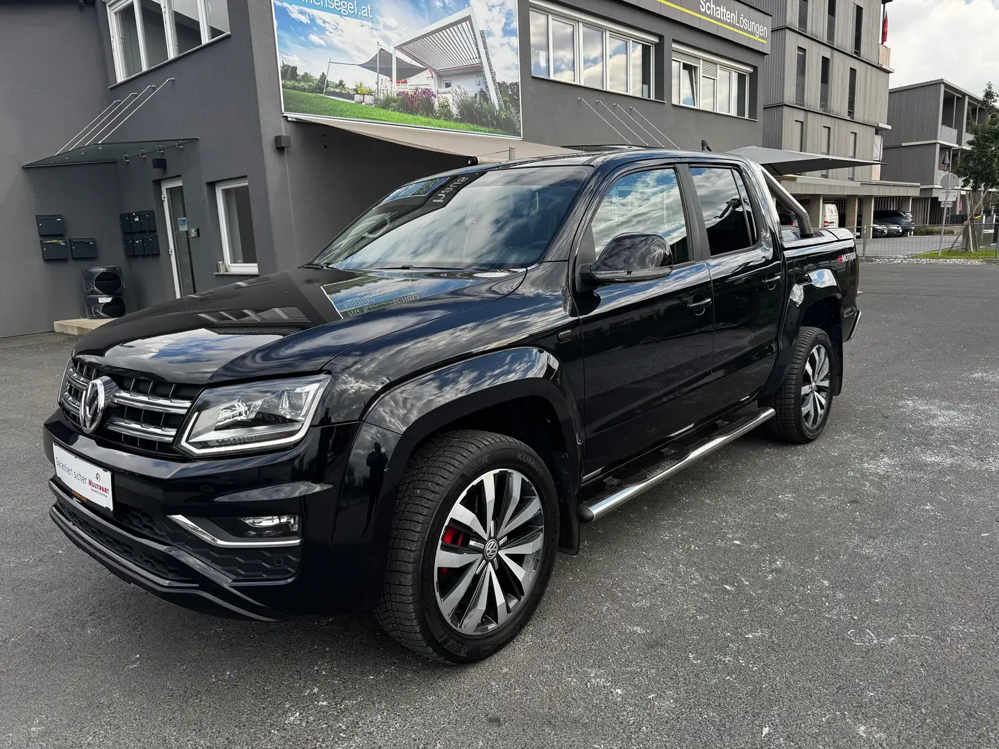 Volkswagen Amarok DoubleCab Highline 3,0 TDI 4Motion Aut. Noir - 1