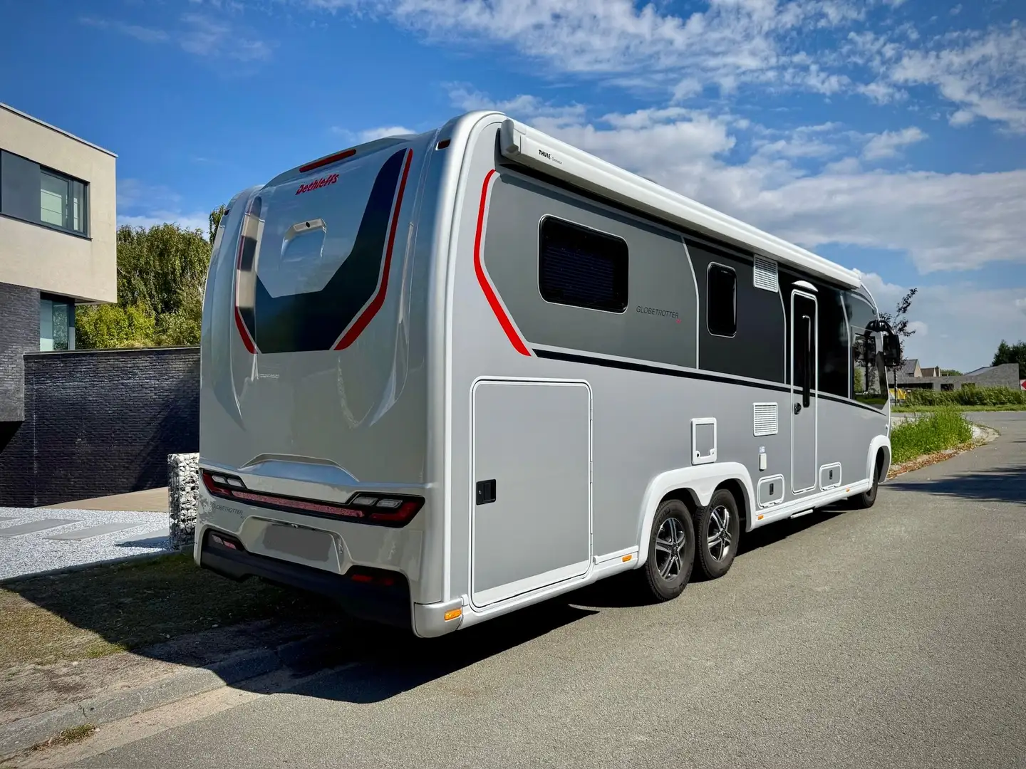 Caravans-Wohnm Dethleffs Globetrotter XLI 7850-2 EB FULL! Gris - 2