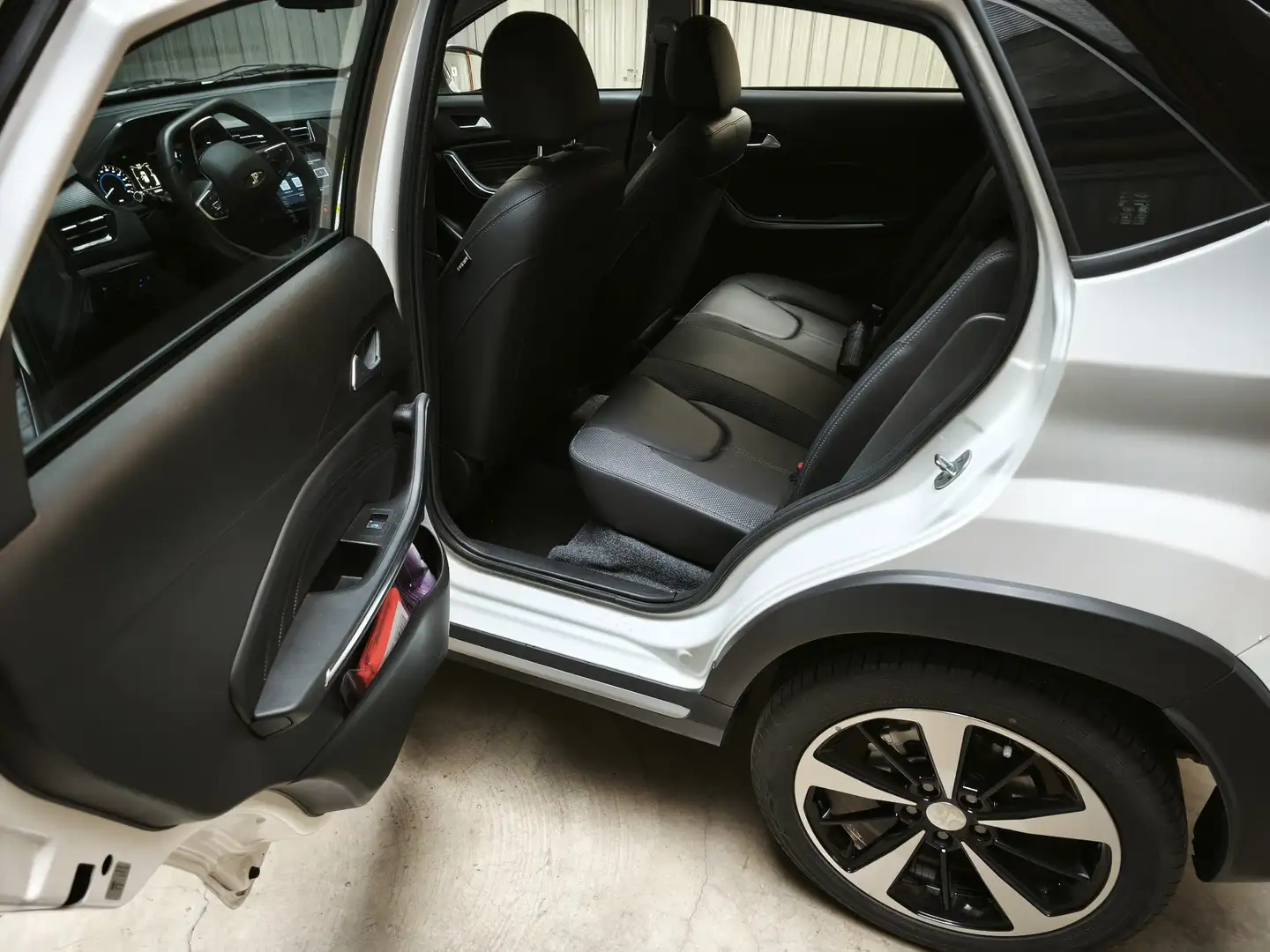 DR Automobiles DR 3.0 IMPECCABILE, GPL automatica. cerchi 17 pelle ABS White - 2