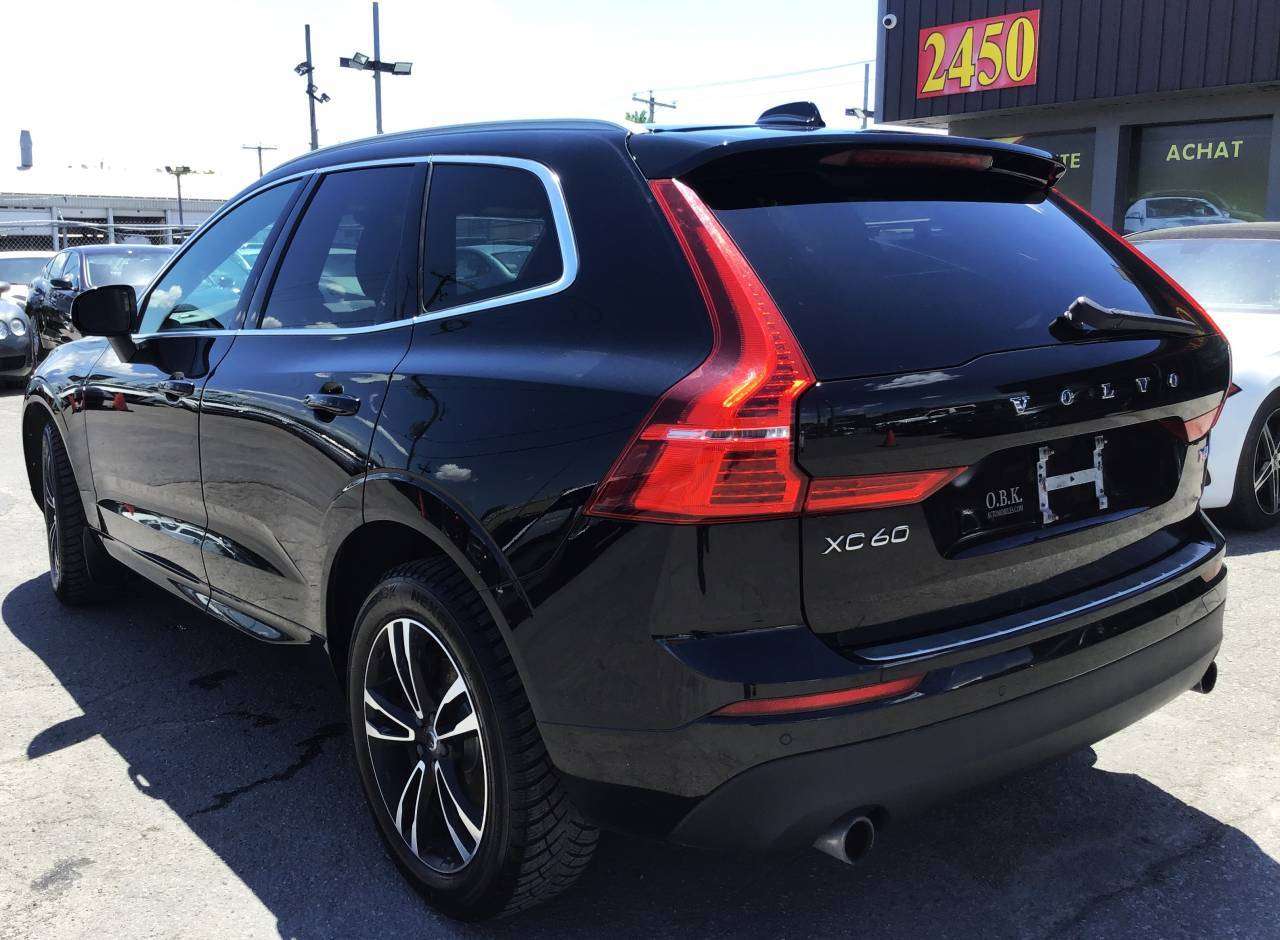 2020 Volvo XC60 Momentum - T6-TOIT PANORAMIQUE-NAVIGATION alt 5