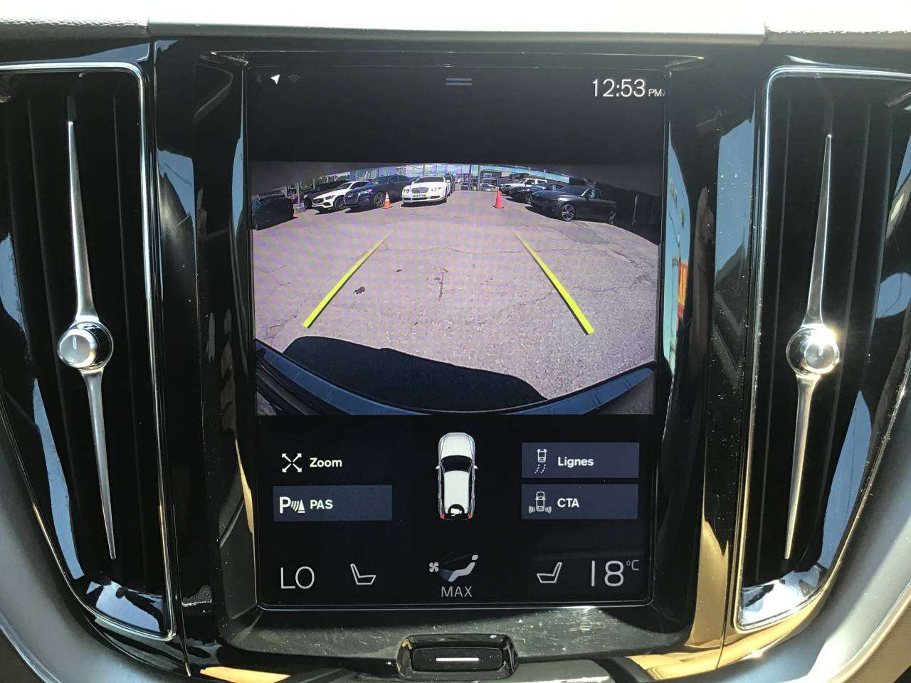 2020 Volvo XC60 Momentum - T6-TOIT PANORAMIQUE-NAVIGATION thumb 7