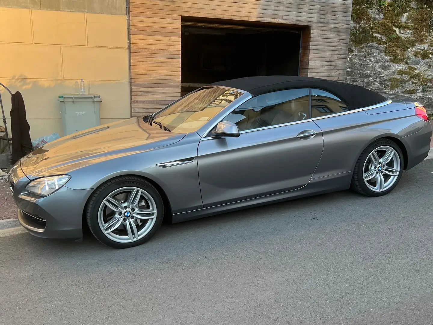 BMW 640 Cabriolet 640iA M Sport Edition Gris - 1