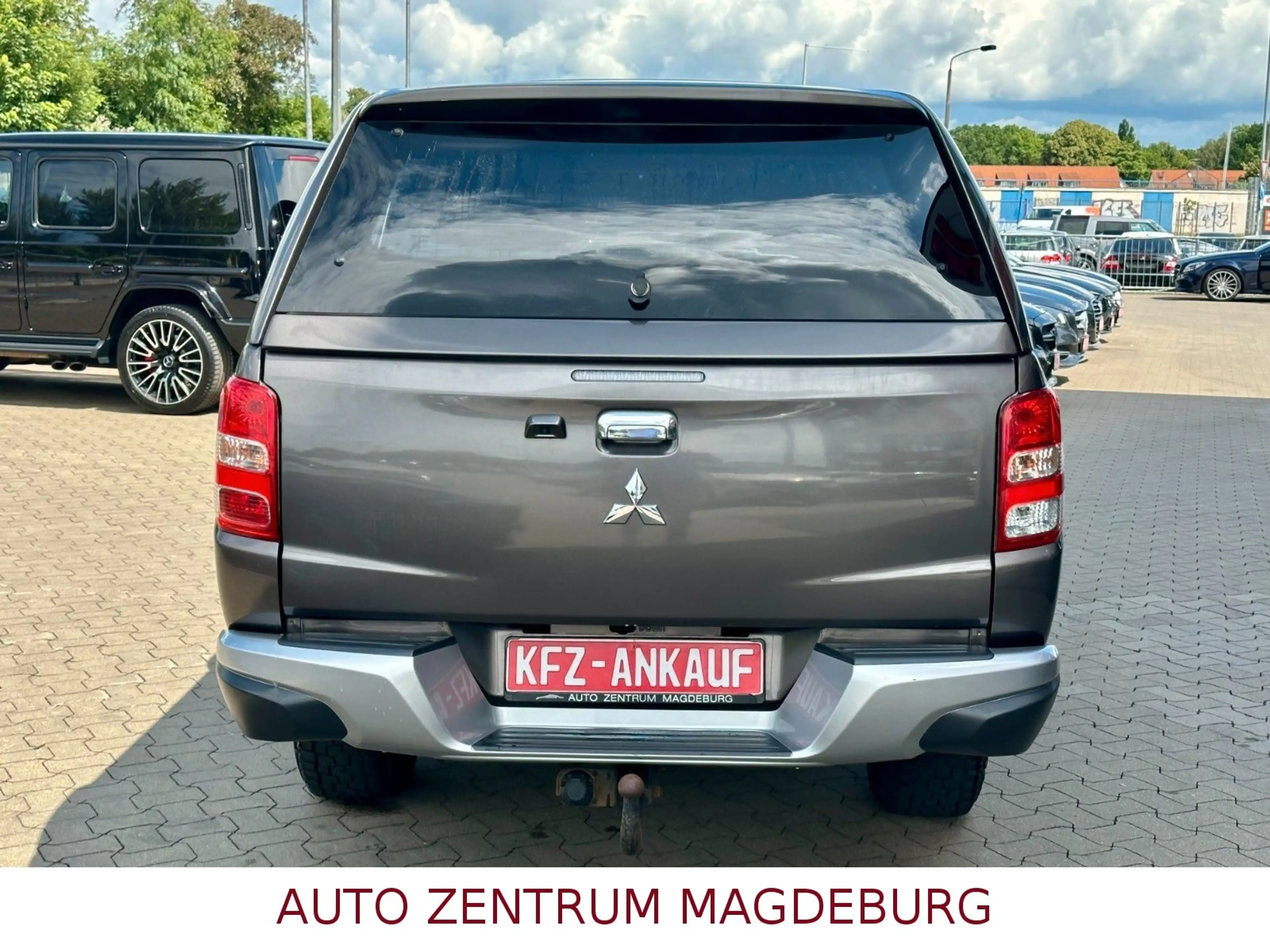 Mitsubishi L200 Plus Club Cab 4WD ALU*ALLRAD*AHK* — photo 6