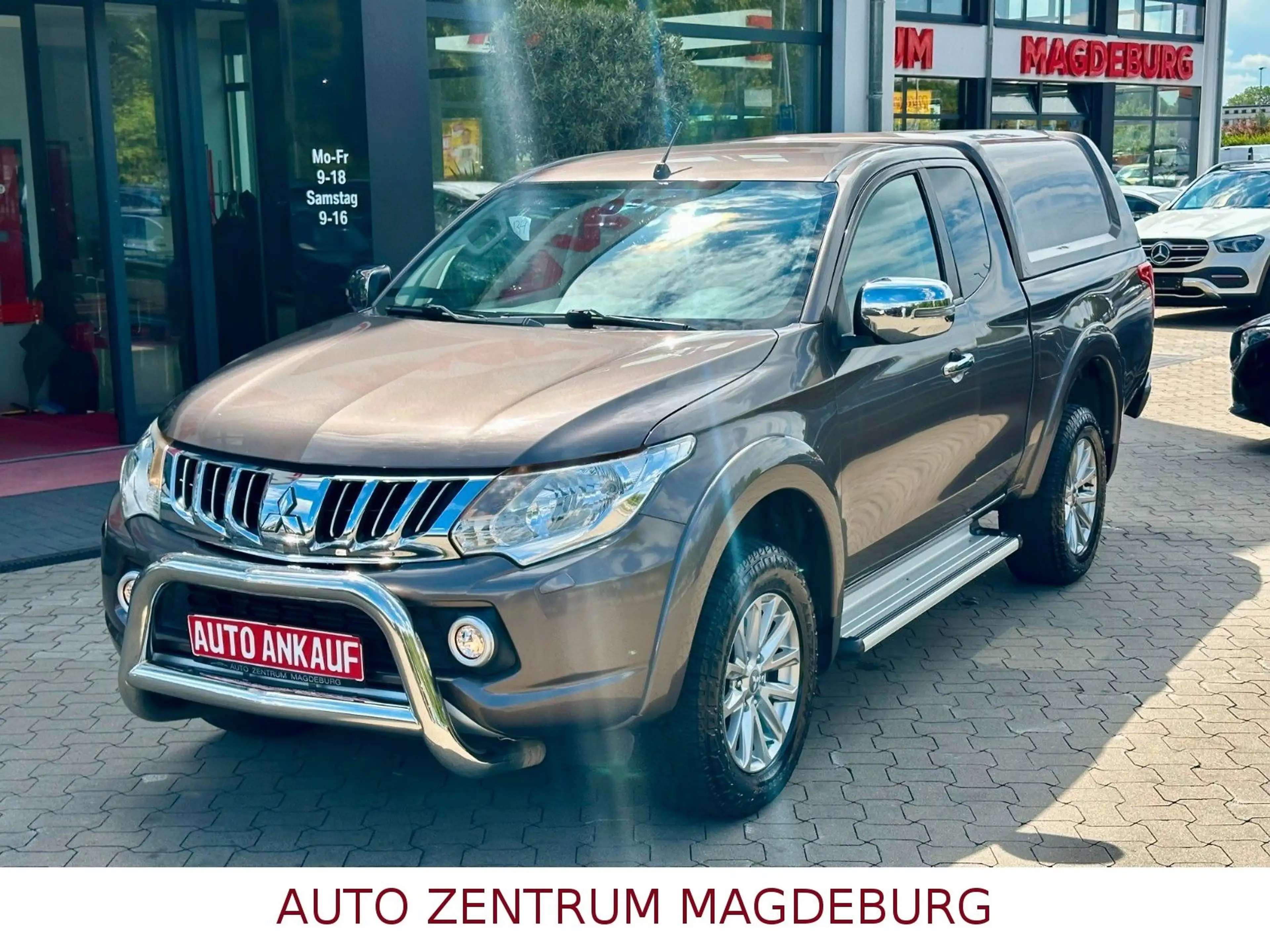 Mitsubishi L200 Plus Club Cab 4WD ALU*ALLRAD*AHK* — photo 2