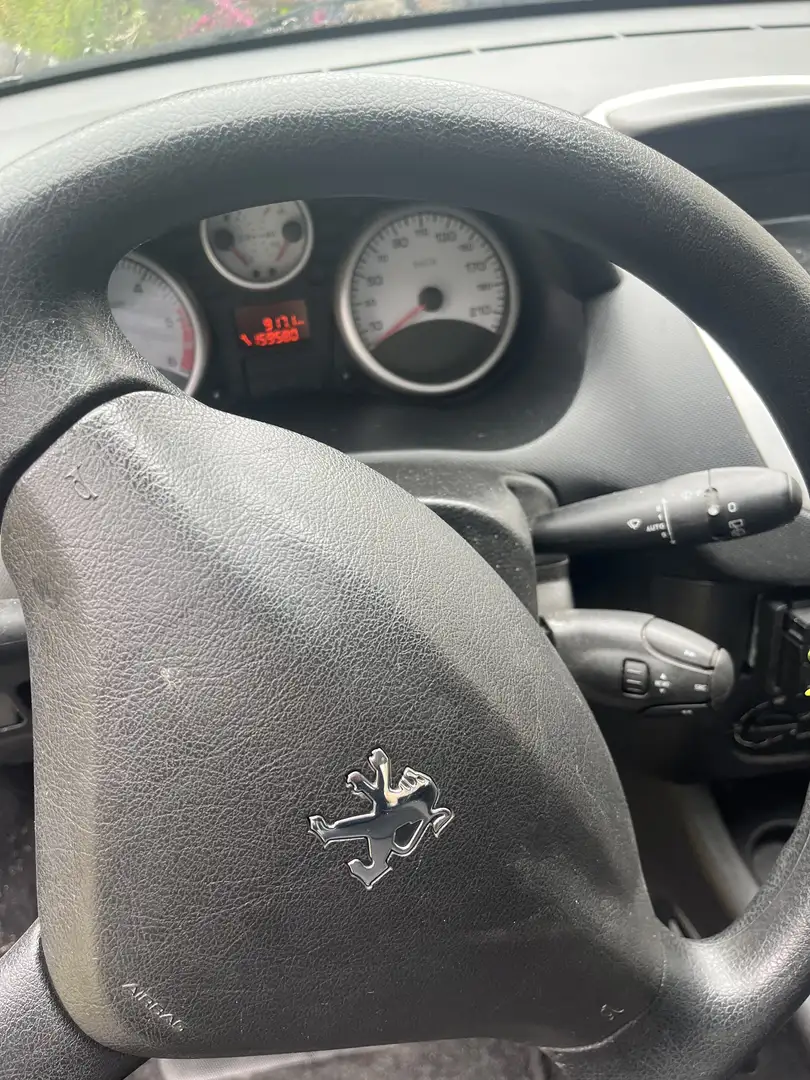Peugeot 207 1.4 HDi Access FAP - 1