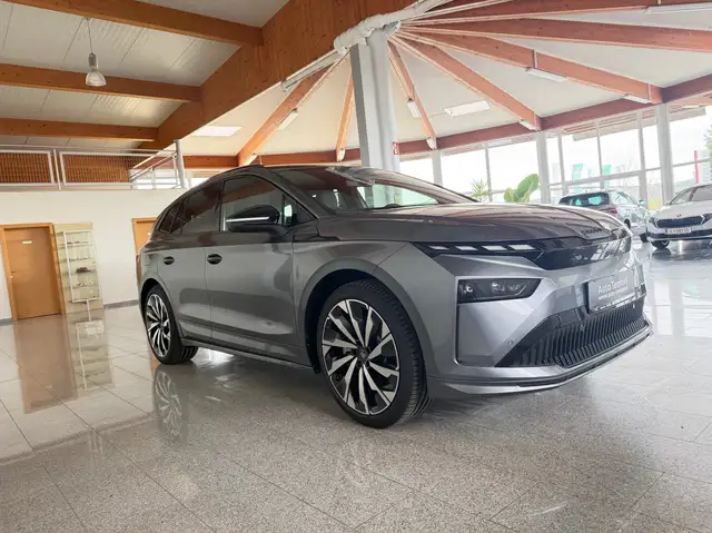 Skoda Enyaq 85 x Sportline Ansicht 3