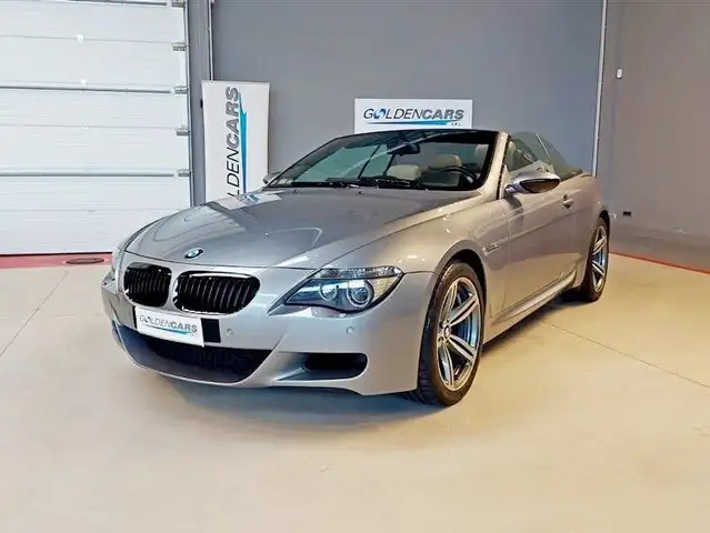 BMW M6 M6 Cabrio 5.0 V10 auto