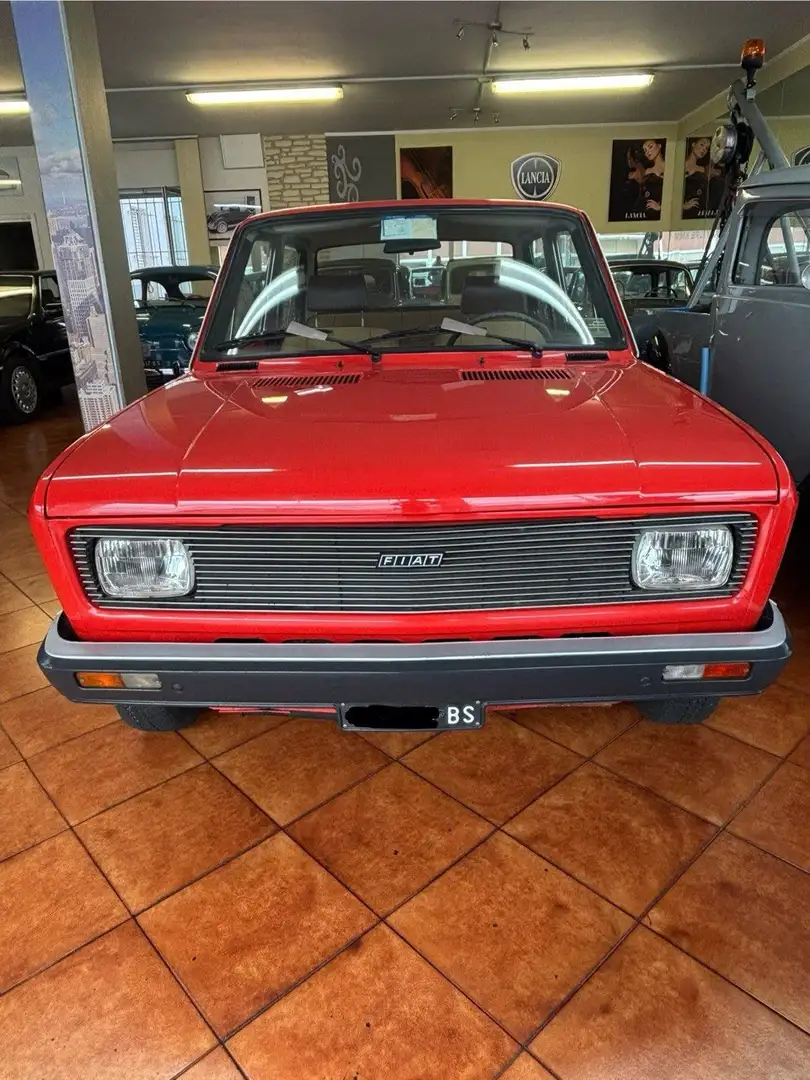 Fiat 128 Rouge - 2