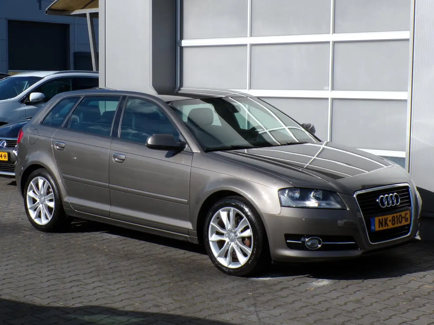 Audi A3 Sportback 2.0 TDI Ambition Pro Line S|Trekh|Stoelv Gris - 1