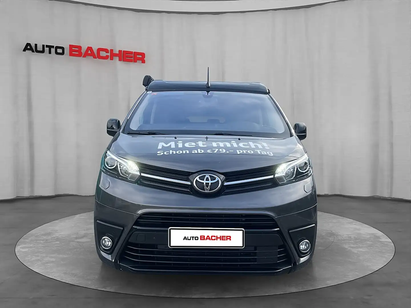 Toyota Proace CROSSCAMP Flex 2,0 Aut. Grau - 2