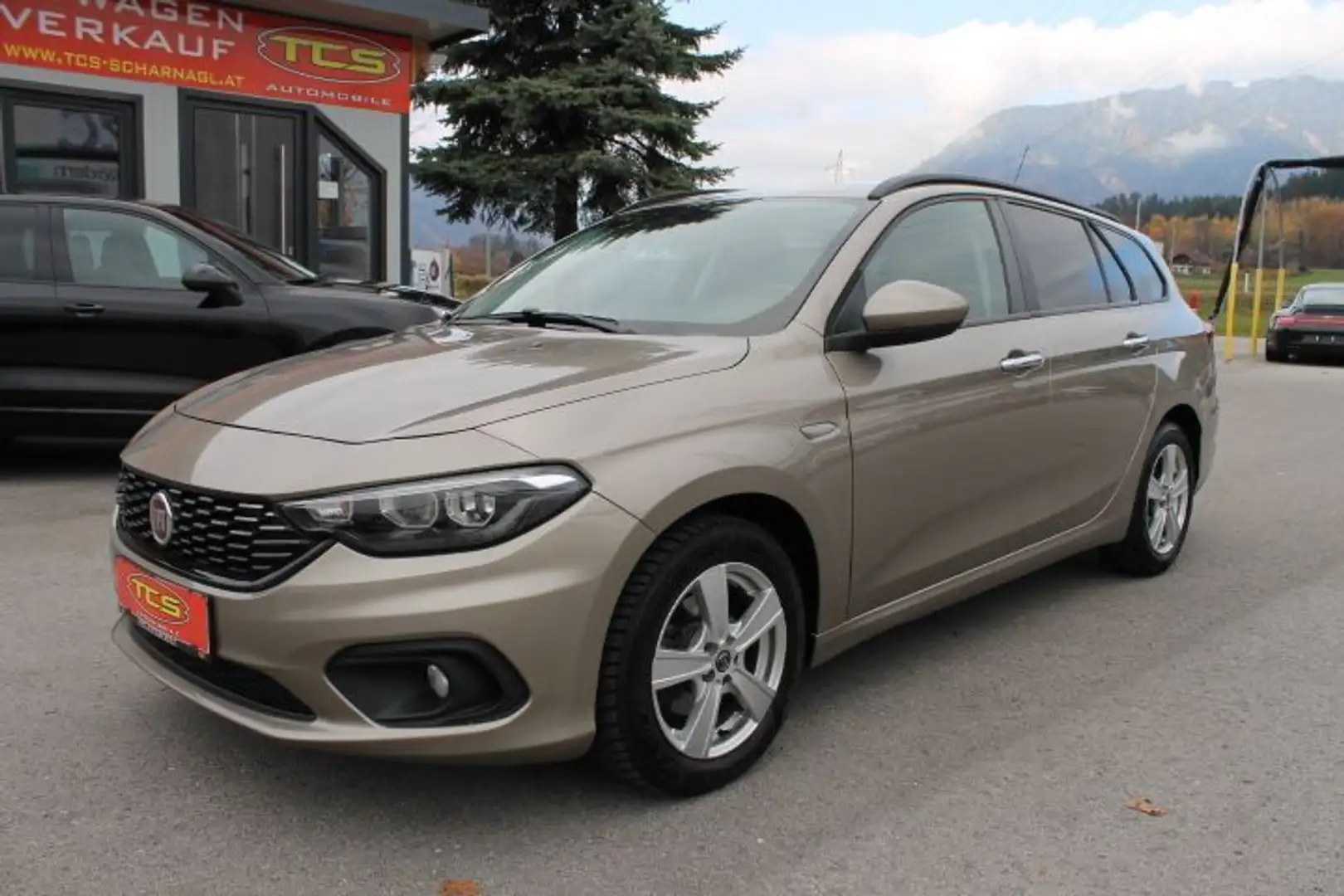 Fiat Tipo 1,4 95 Easy Gris - 1