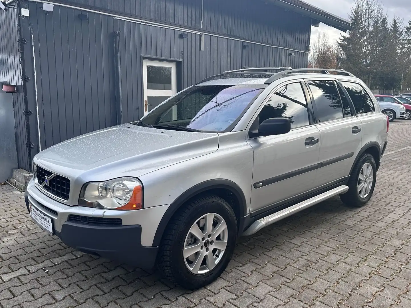 Volvo XC90 2.5 T Summum 7-Sitzer Silber - 1