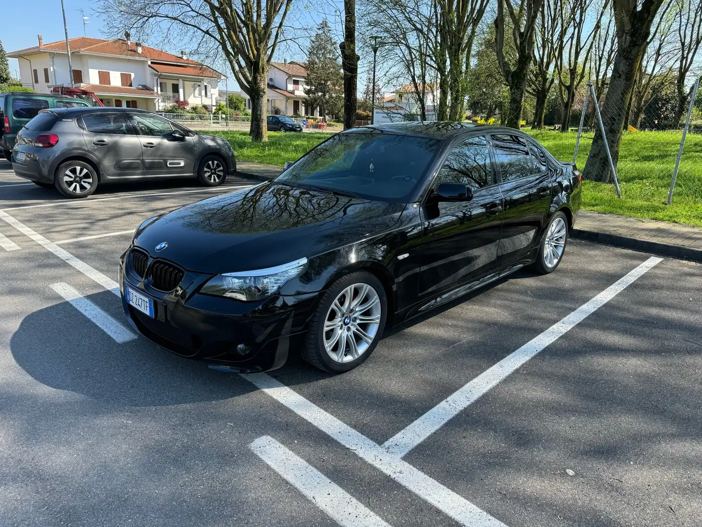 BMW 525 M sport Чорний - 1