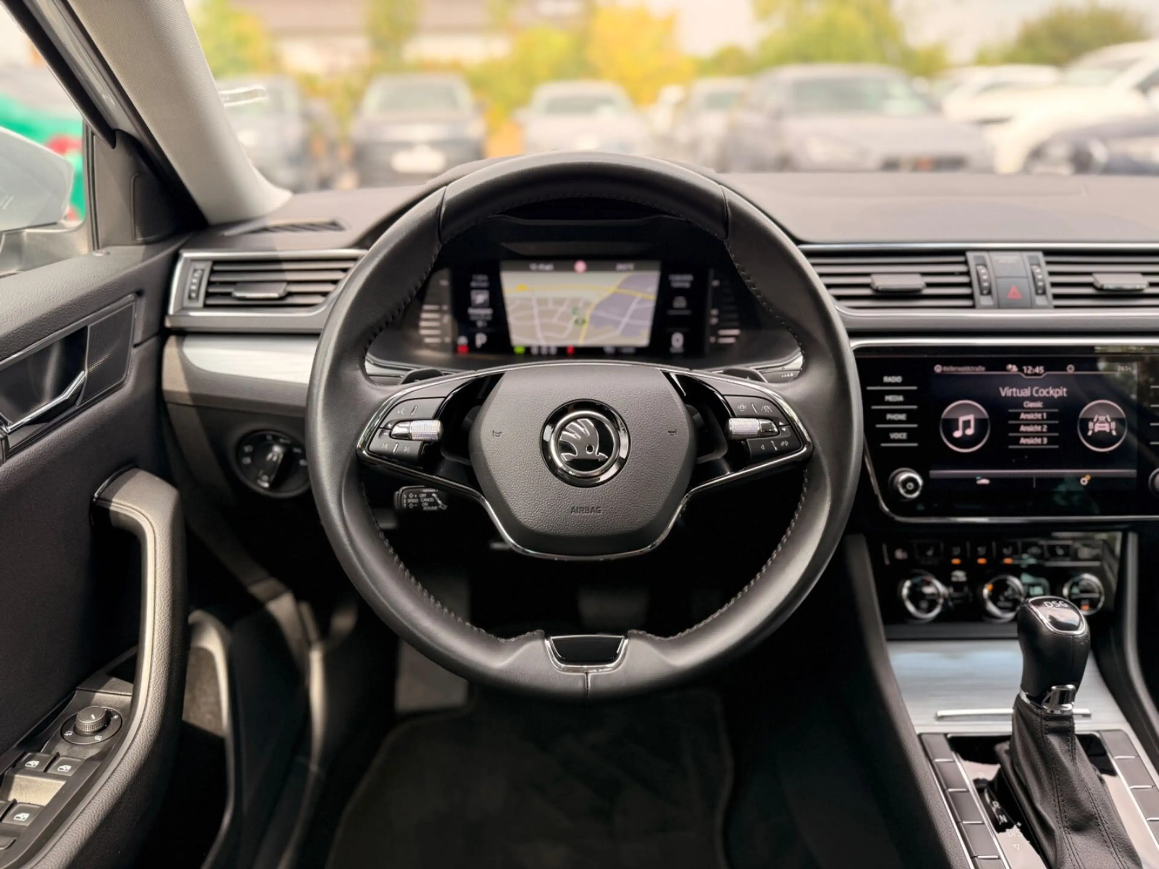 Skoda Superb Combi Ambition *ACC*Kamera*Lane Assist* — photo 9