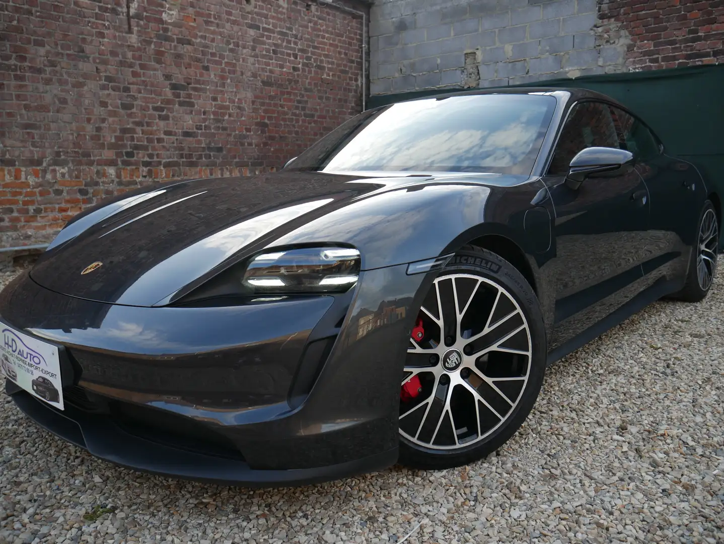 Porsche Taycan Taycan 93.4 kWh Taycan 4S PERFORMANCE/TOIT PANO/ Gris - 1