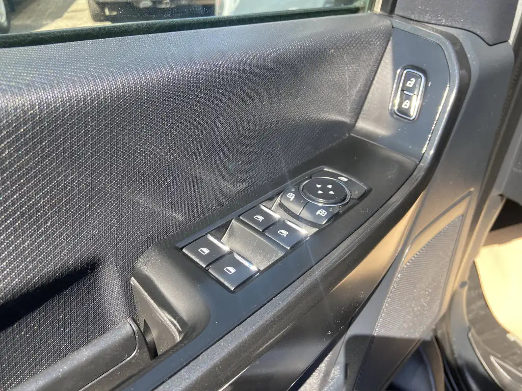 2022 Ford F-150 SuperCrew XL SuperCrew 145 | Class IV Hitch | Running Boards — photo 5