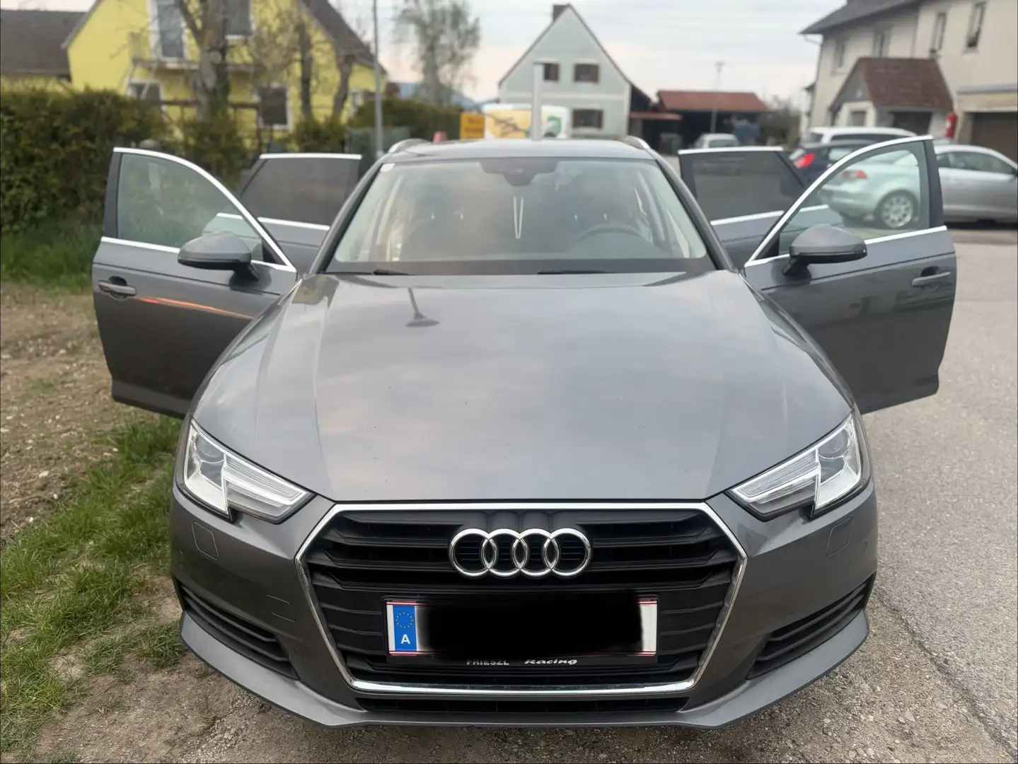 Audi A4 Avant 2,0 TDI S-tronic - 1