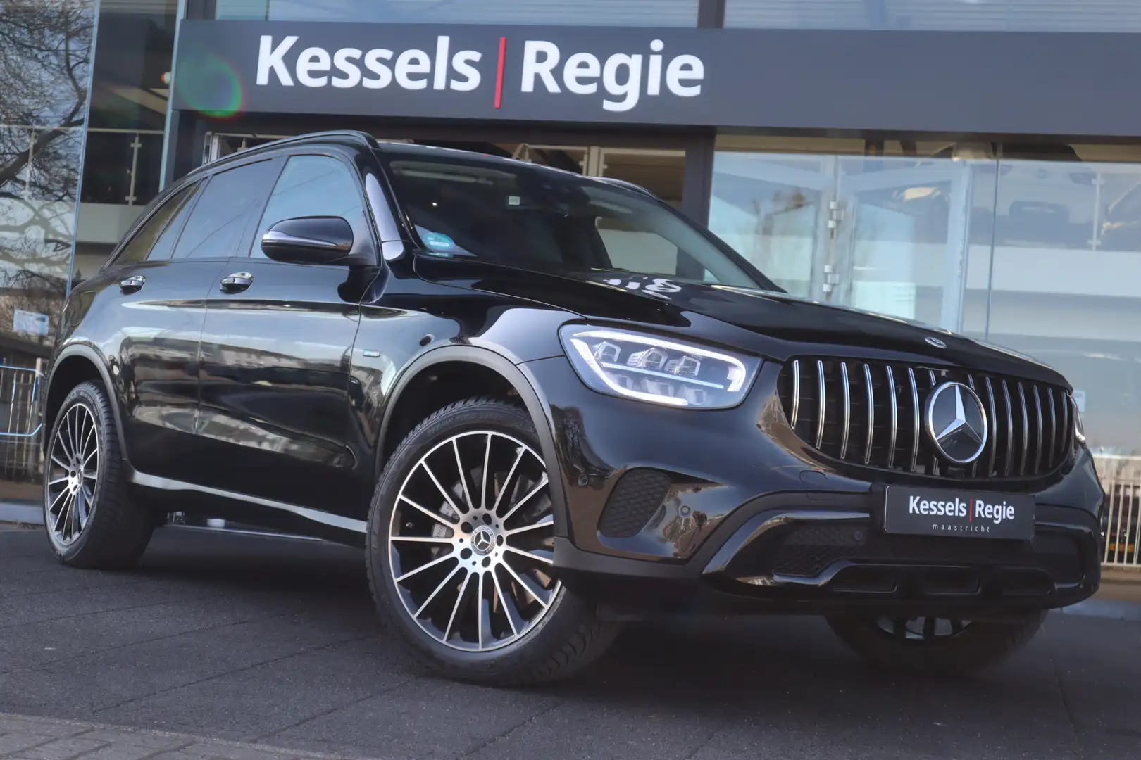 Mercedes-Benz GLC 300 300e 4MATIC Leer Distronic Navi Camera Memory Noir - 1