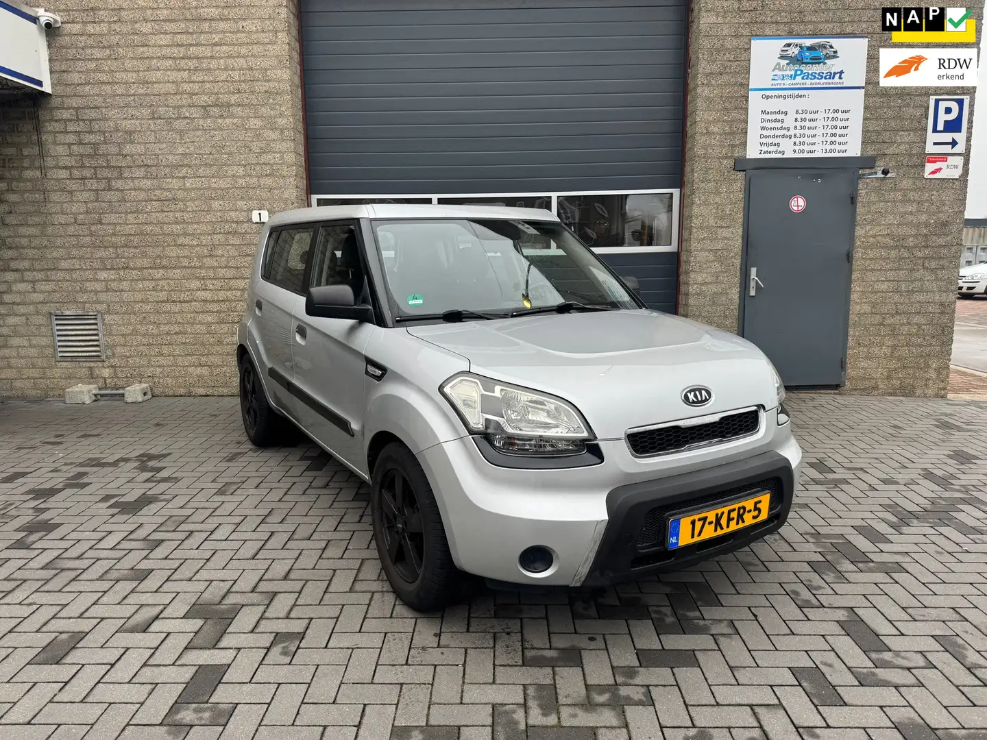 Kia Soul 1.6 X-pect Cool Grau - 1
