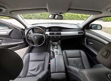 525d Touring Aut. Edition Exclusive