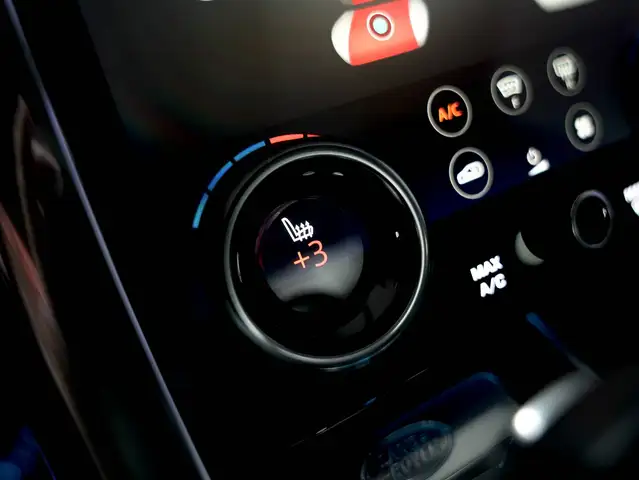 Land Rover Range Rover Sport view 20