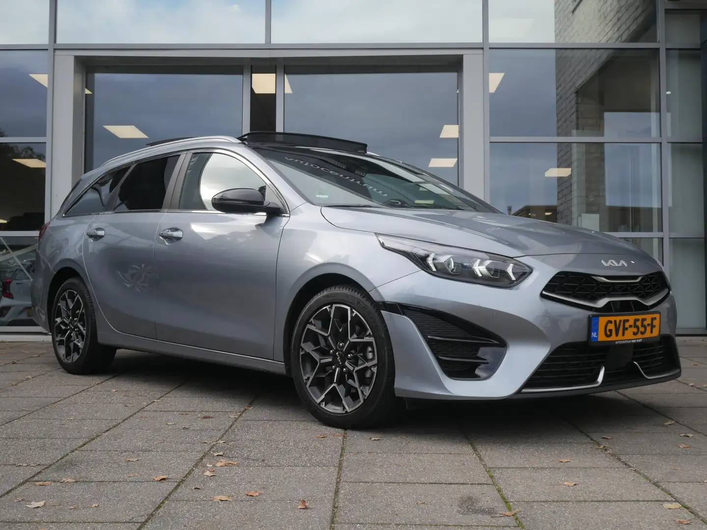 Kia Ceed SW / cee'd SW Sportswagon 1.5 T-GDi GT-Line | Cruise | Clima | C Grijs - 2