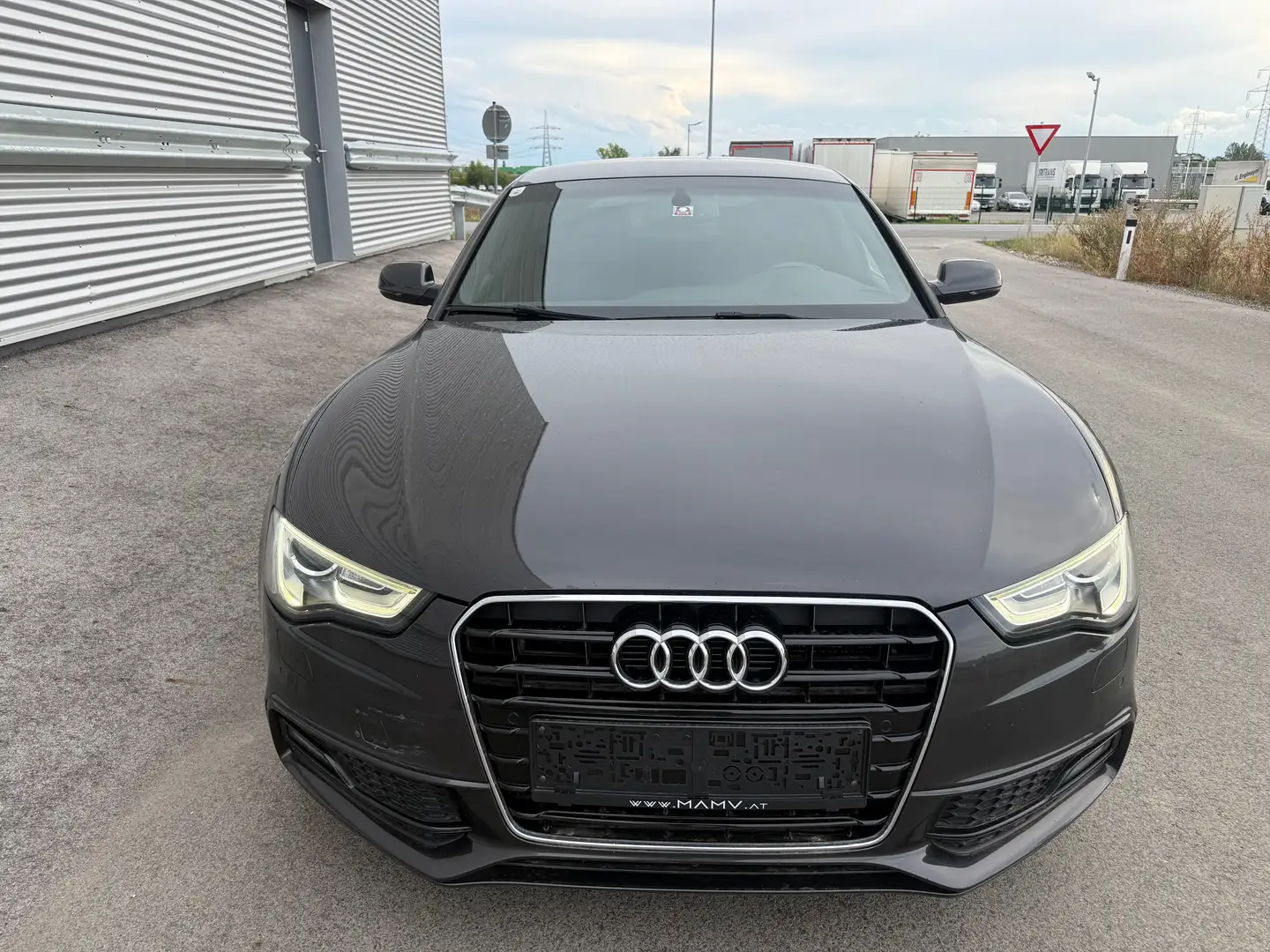 Audi A5 SB 3,0 TDI quattro S-tronic S-line ID:41 Grau - 2