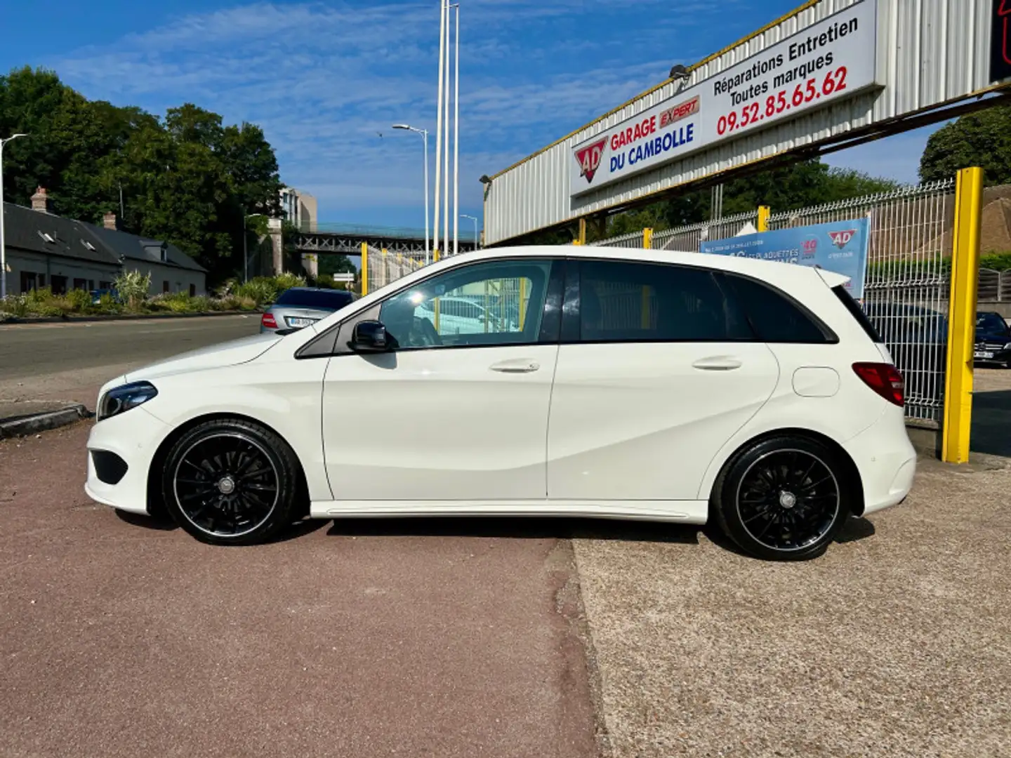 Mercedes-Benz B 200 200D 136CH SPORT EDITION 7G-DCT Weiß - 2