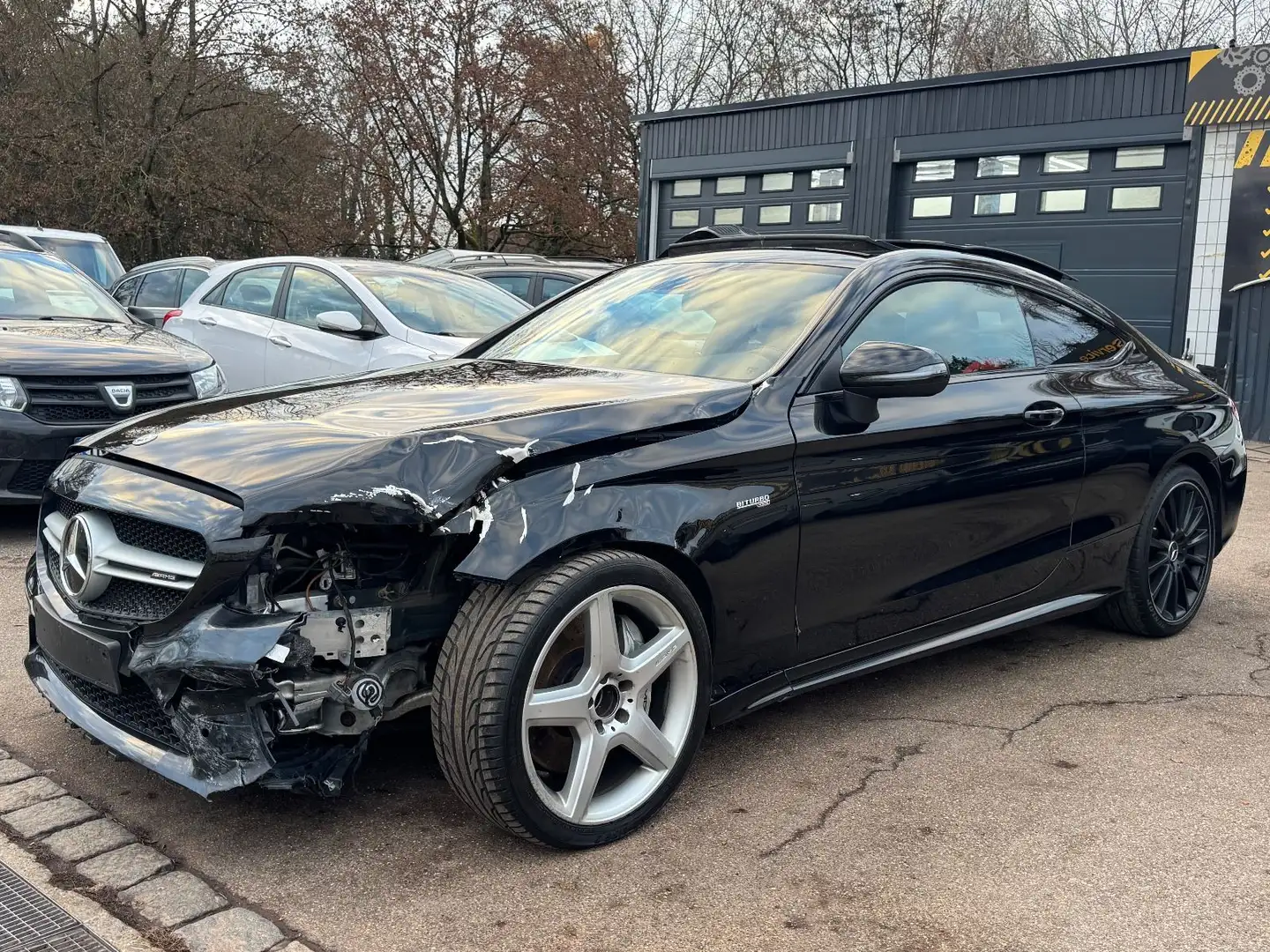 Mercedes-Benz C 43 AMG 4Matic Panorama LED Schwarz - 2