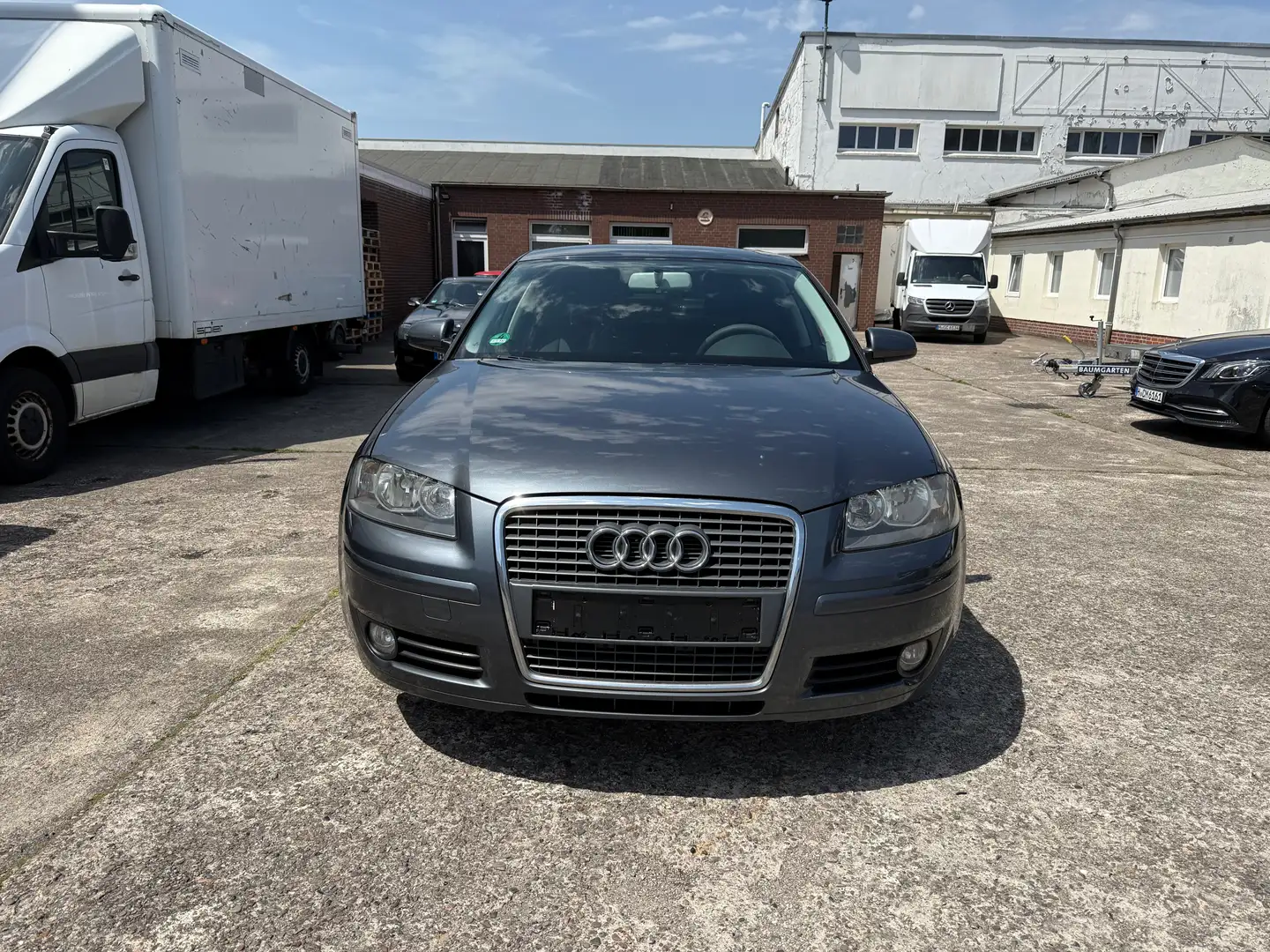 Audi A3 1.9 TDI Attraction Service NEU &TÜV bis 09/2025 Grau - 2