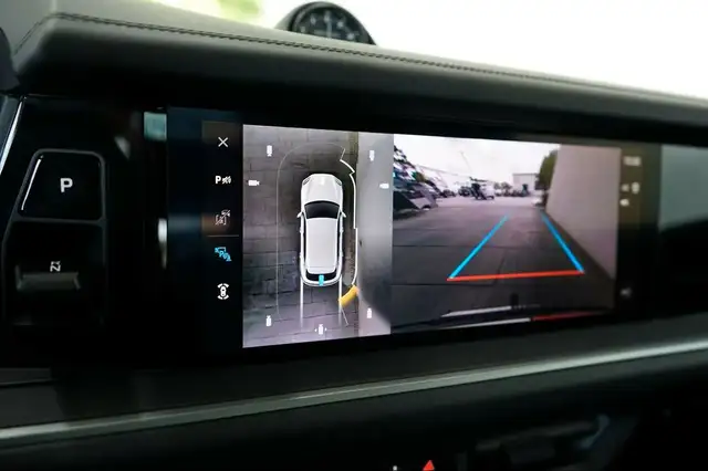 Porsche Cayenne E-Hybrid*MASSAGE*NACHTSICHT*INNO*SITZKLIMA Ansicht 23