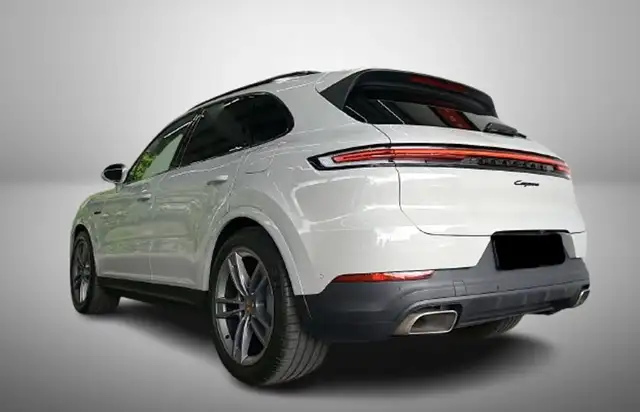 Porsche Cayenne E-Hybrid*MASSAGE*NACHTSICHT*INNO*SITZKLIMA Ansicht 5