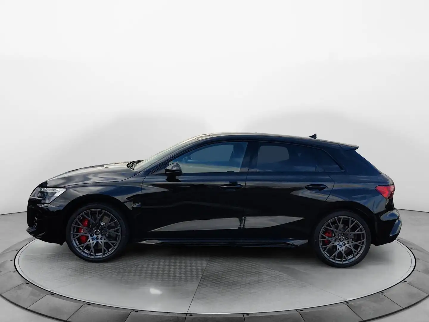 Audi RS3 2.5 TFSI q. S-Tronic Zwart - 2