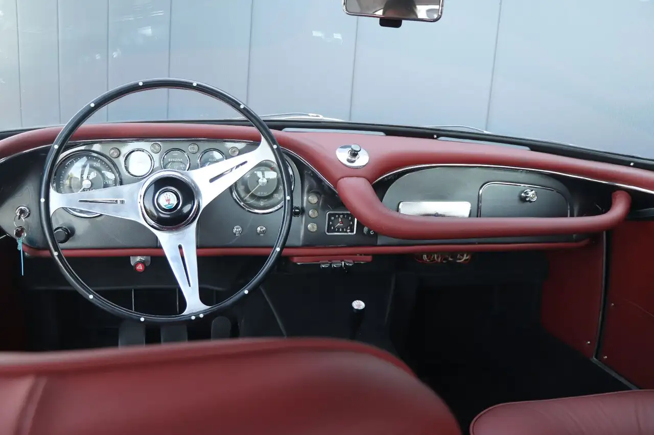 Maserati 3500 GT Frame-Off-Restoration Full Documentation, foto 12