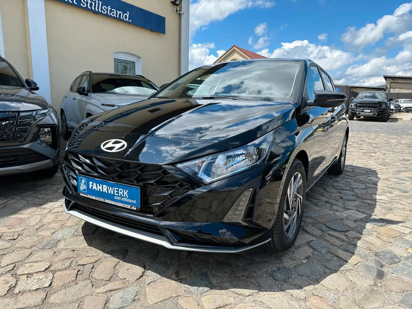 Hyundai i20 NEW i20 1,0 T-GDi Line Plus Facelift 1.Hand Nero - 1