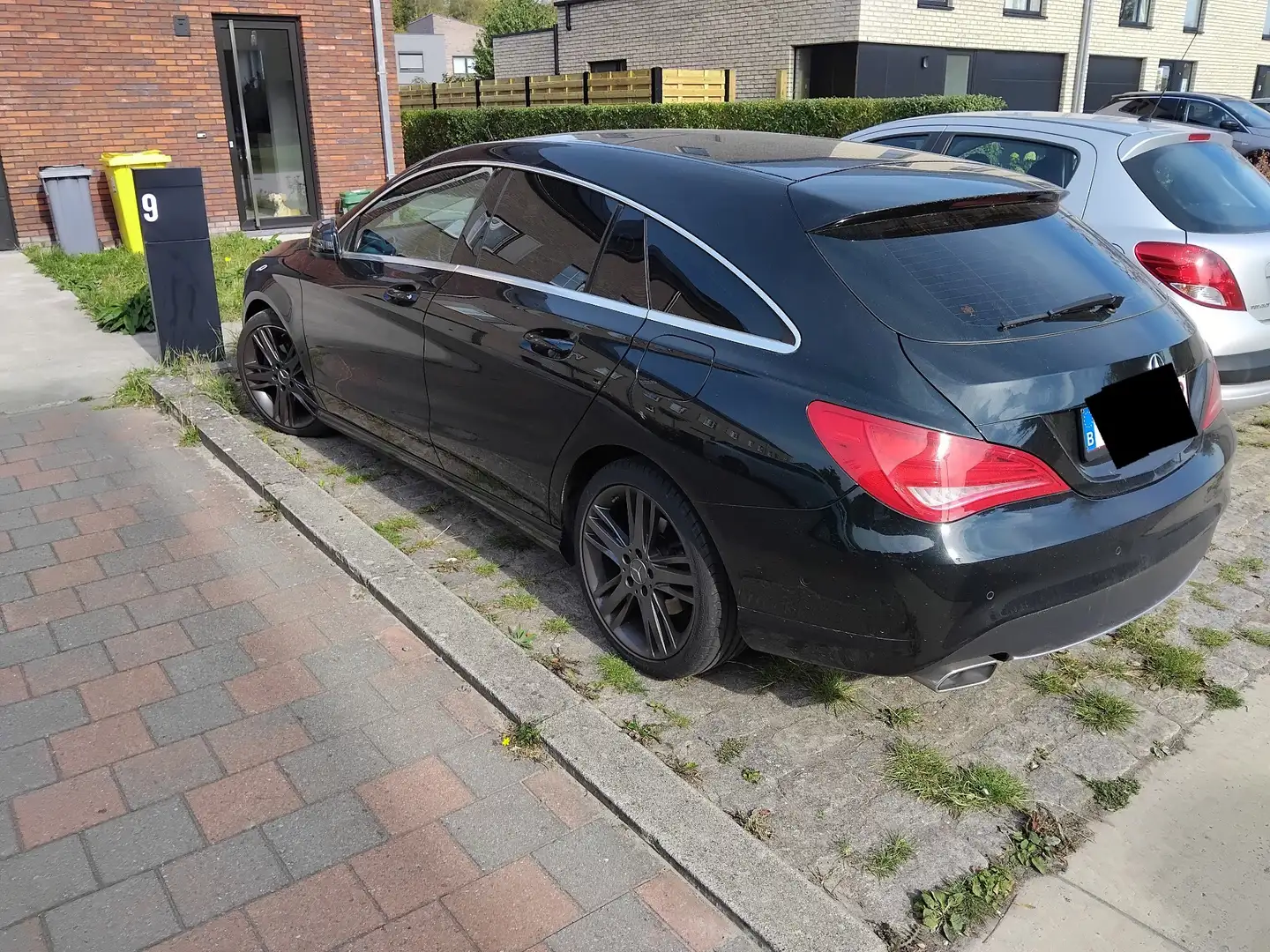 Mercedes-Benz CLA 180 Shooting Brake 7G-DCT - 2
