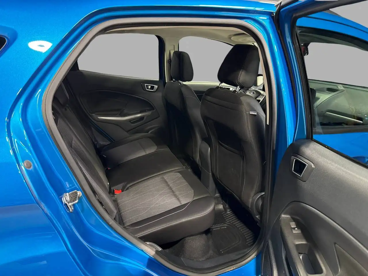Ford EcoSport снимка Ford EcoSport