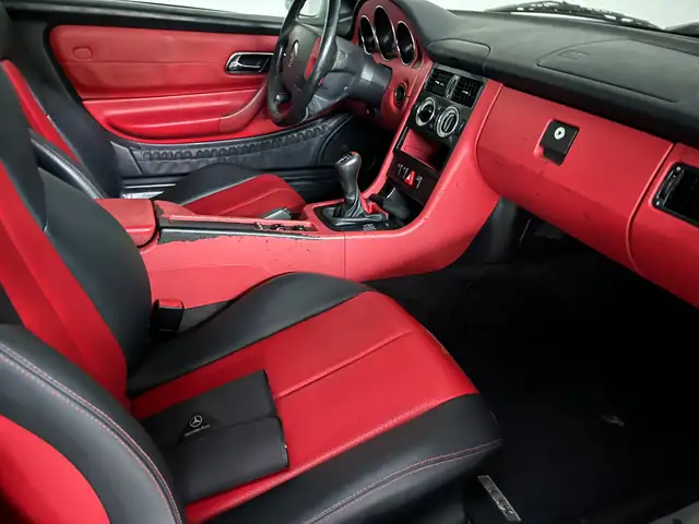 Mercedes-Benz SLK view 15