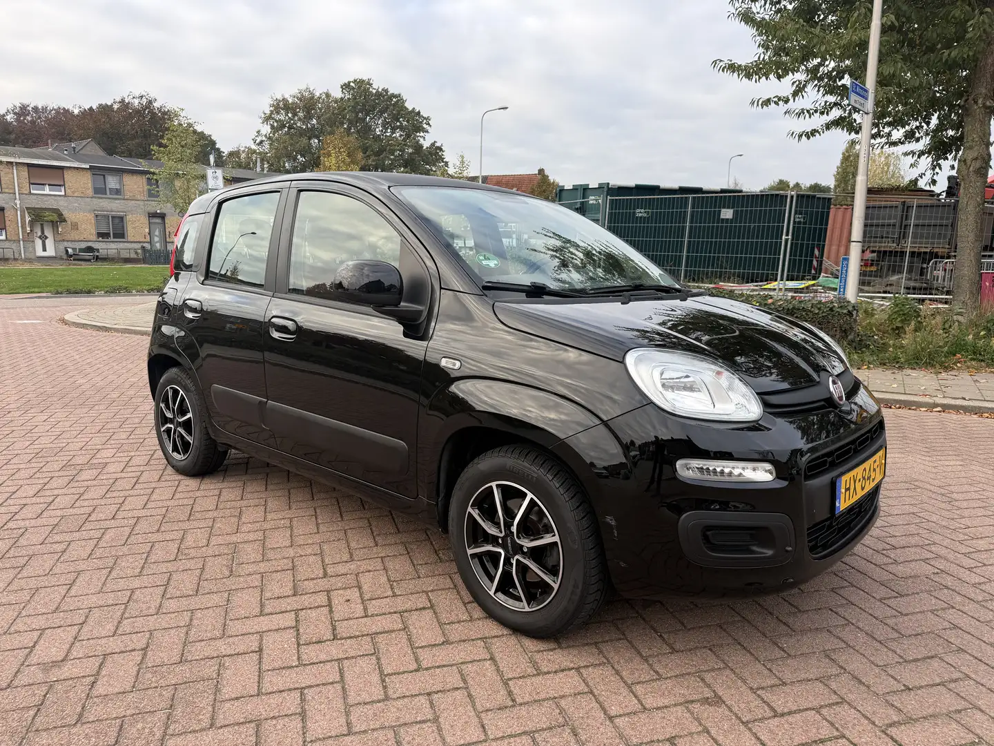 Fiat Panda 0.9 TwinAir Editione Cool AUTOMAAT 2015 85000 km Zwart - 2