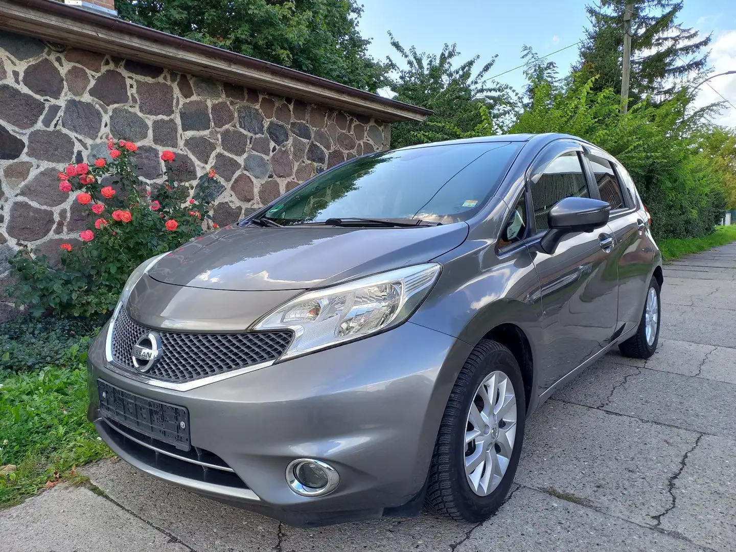 Nissan Note Acenta- 360° - Kamera- Tüv neu Grau - 1