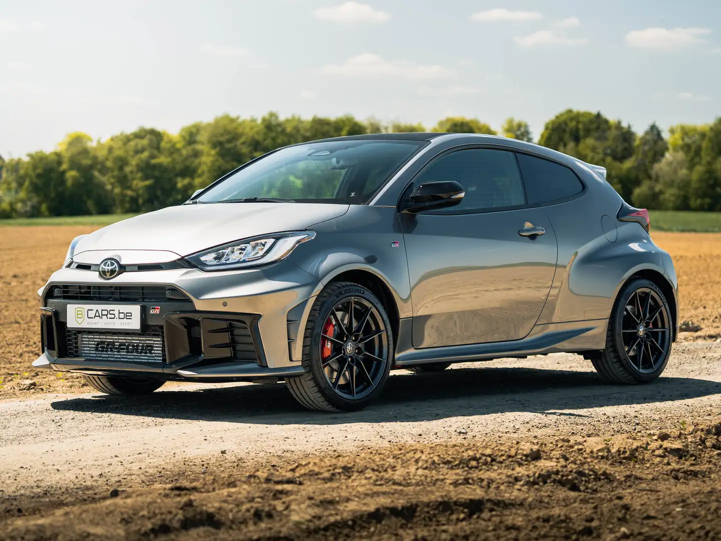Toyota Yaris GR MK2 HIGH SPORT TRACK PREMIUM PACK FORGED WHEELS Grijs - 1