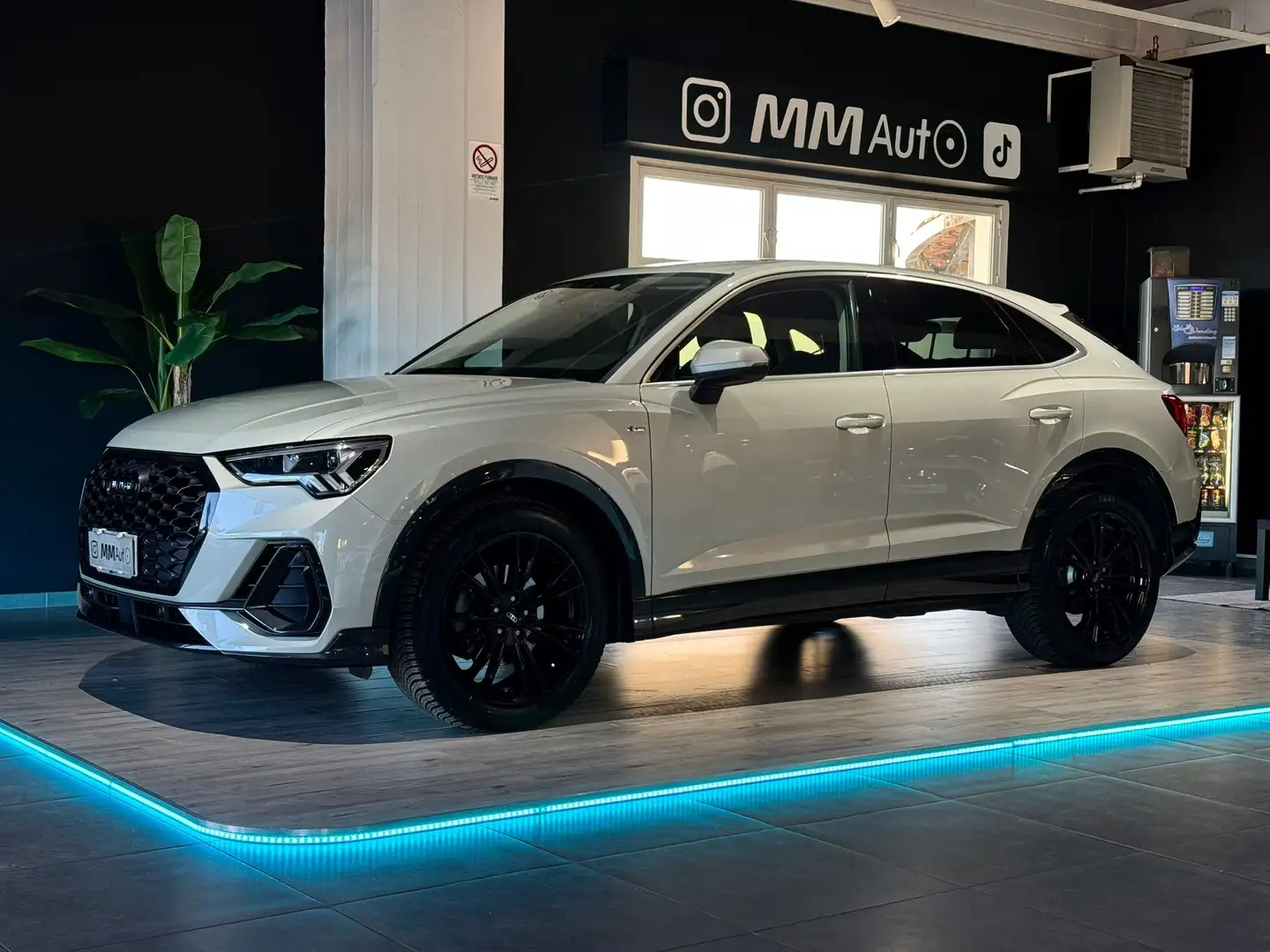 Audi Q3 Sportback 35TDI S-line Argento - 1