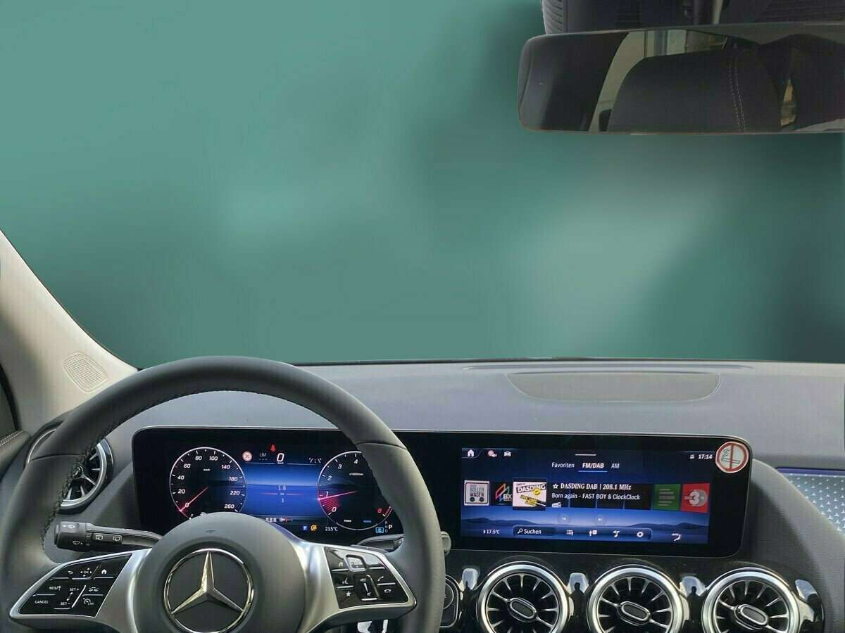 Mercedes-Benz GLA 180