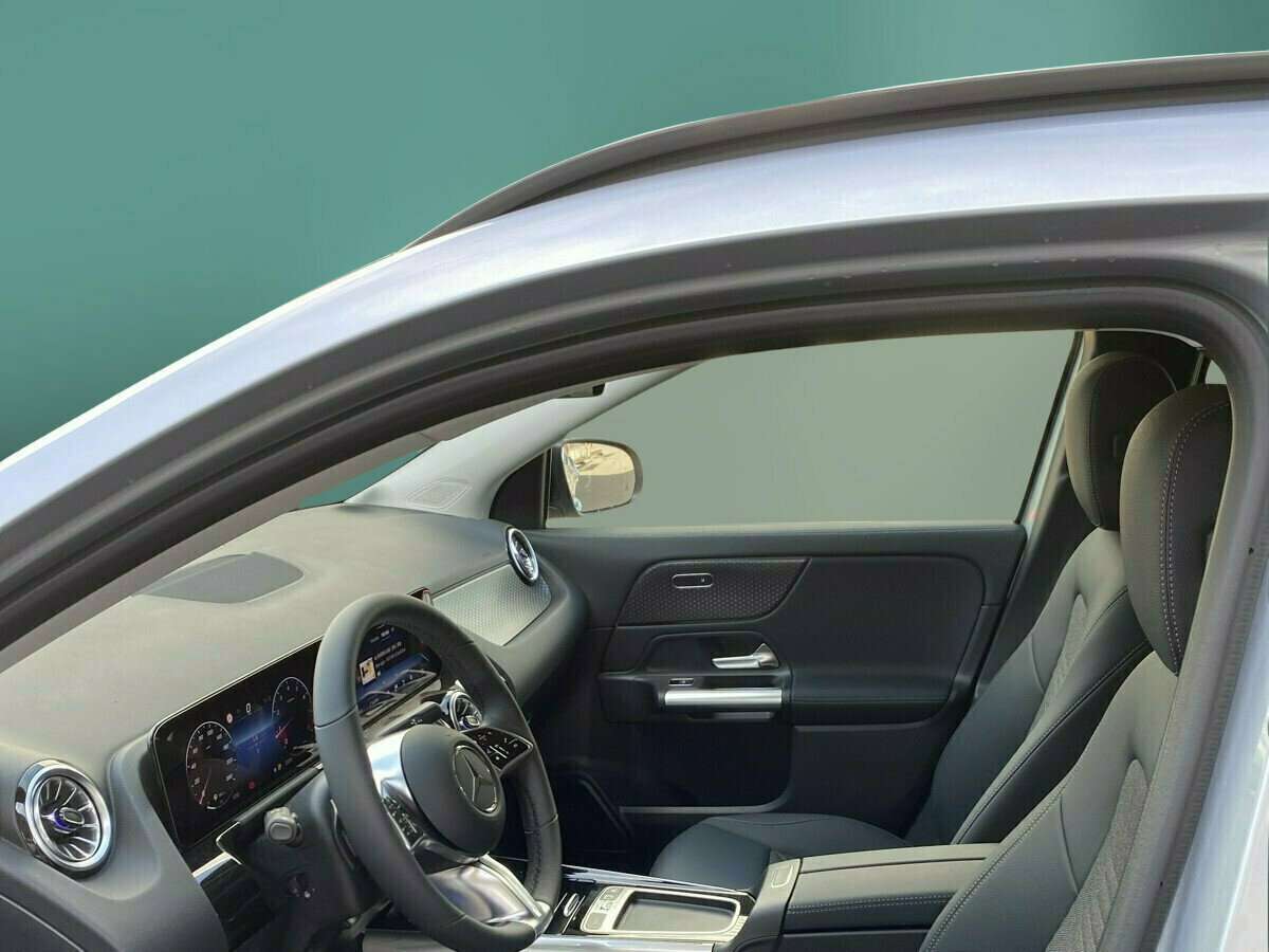 Mercedes-Benz GLA 180
