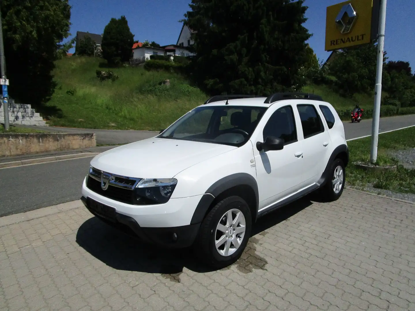 Dacia Duster Laureate 4x4 Weiß - 1