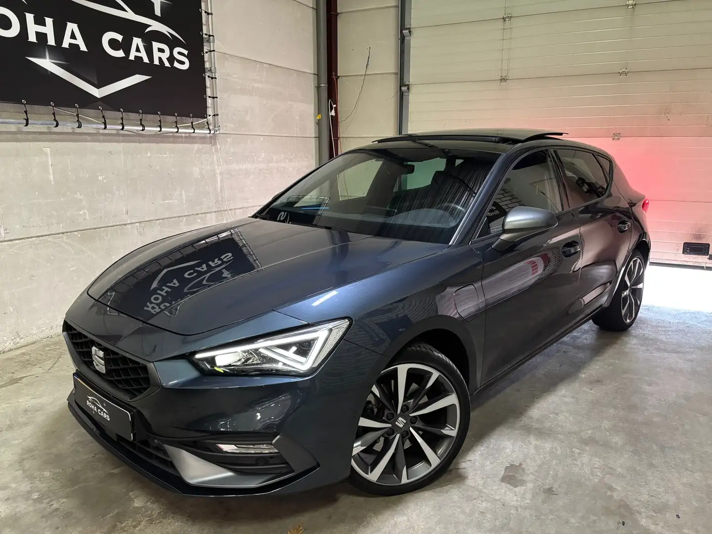 SEAT Leon 1.4 TSI eHybrid PHEV FR Šedá - 1